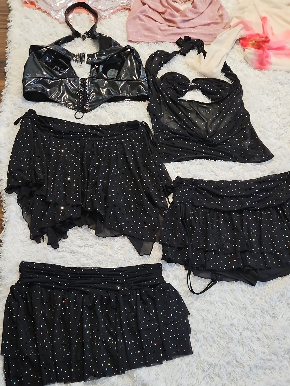 10 PIECE SHEIN CURVE QUEEN SEQUIN CLOTHING BUNDLE - Picture 2 of 16